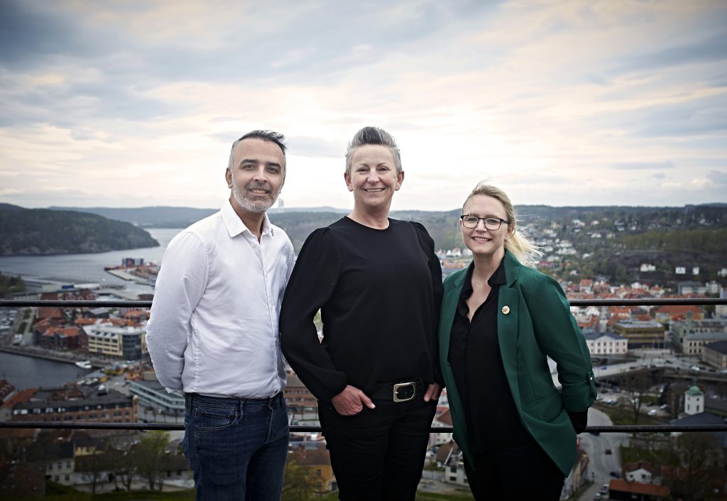 f.v. 2.kandidat Barham Azadi, 1.kandidat Åse Heien og 3. kandidat Silje Waters